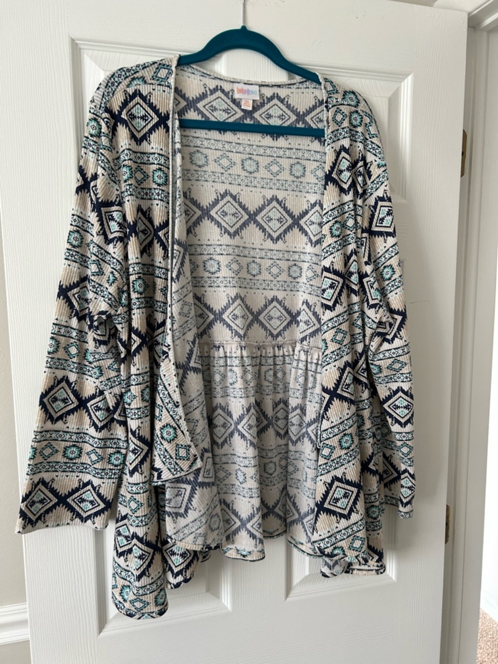 LuLaRoe 3X Nannette Open-Front Cardigan Sweater in Cream, Navy and Turquoise.